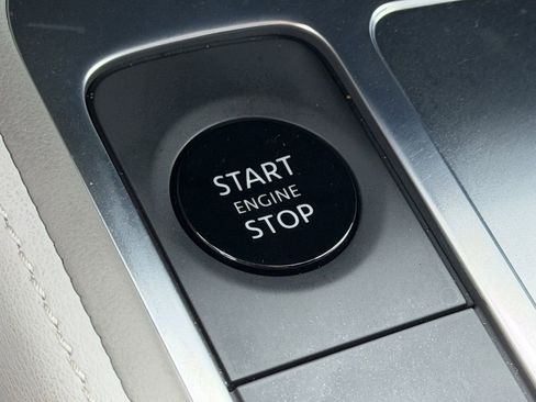 Used 2026 INFINITI QX60 Autograph w/ Dark Cargo Package image 22