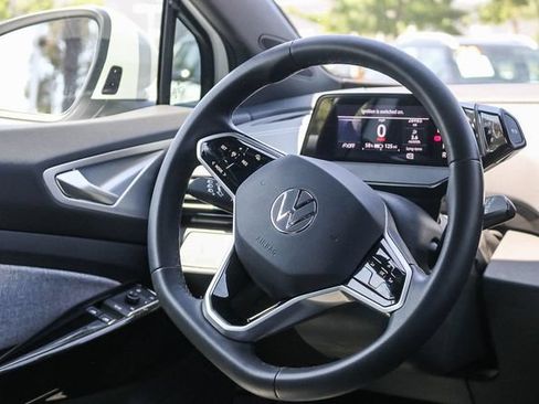 Used 2023 Volkswagen ID.4 Pro RWD image 19