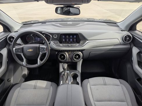 Used 2022 Chevrolet Blazer LT image 23