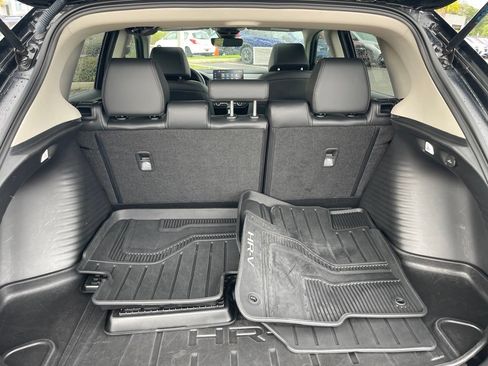 Used 2023 Honda HR-V EX-L image 27