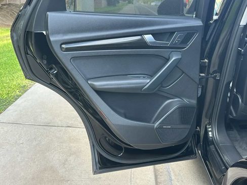 Used 2018 Audi Q5 Prestige w/ Prestige Package AWD/4WD image 44