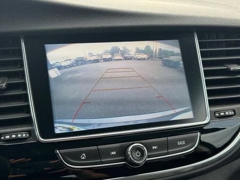 Used 2020 Buick Encore Preferred w/ Safety Package FWD image 24