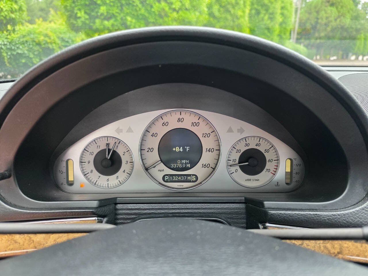 Used 2008 Mercedes-Benz E 550 Sedan image 17