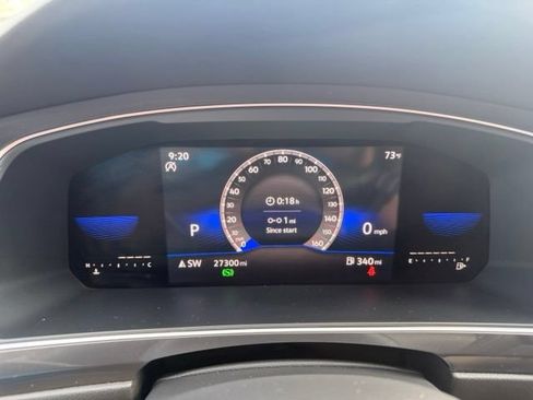Certified 2022 Volkswagen Tiguan SE FWD image 21
