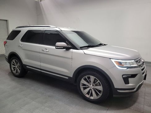 Used 2018 Ford Explorer Limited AWD/4WD image 11