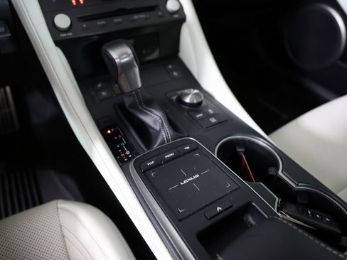 Used 2023 Lexus RC 350 F Sport image 22