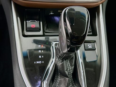 Used 2021 Subaru Outback Touring image 24