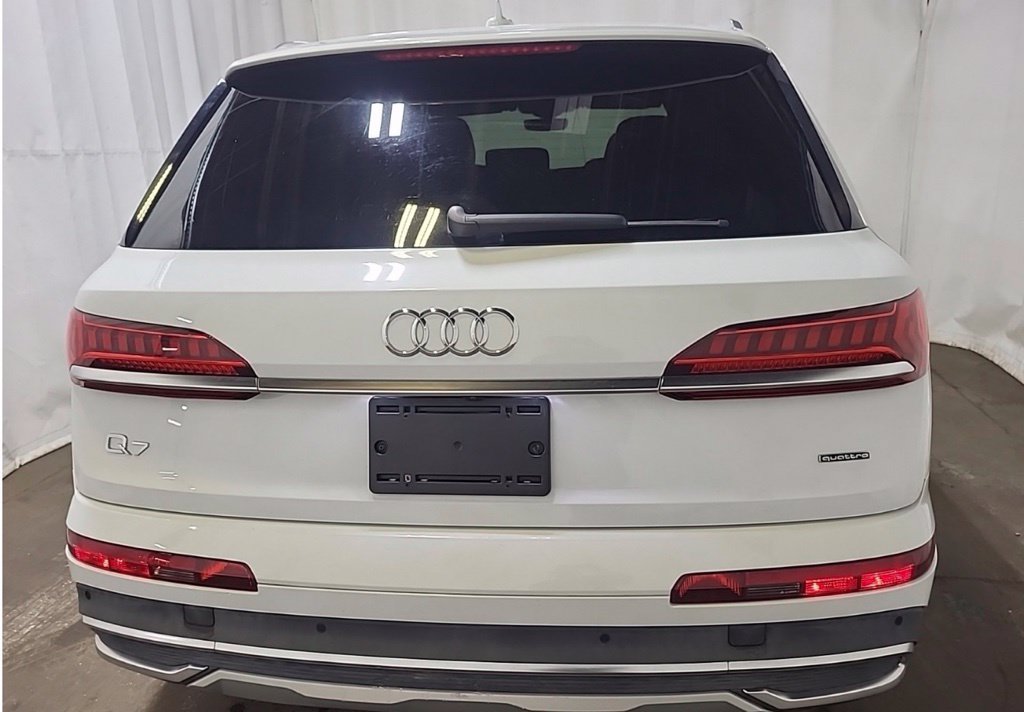 Used 2021 Audi Q7 2.0T Premium Plus w/ Premium Plus Package AWD/4WD image 3