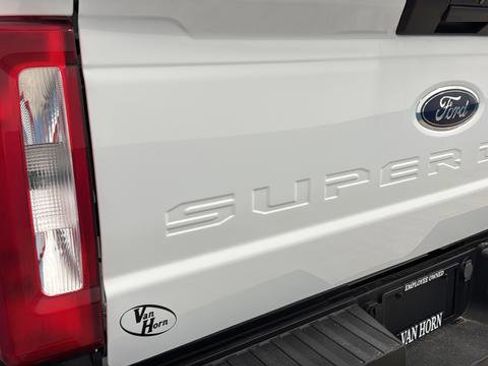 Used 2023 Ford F250 XL AWD/4WD image 32