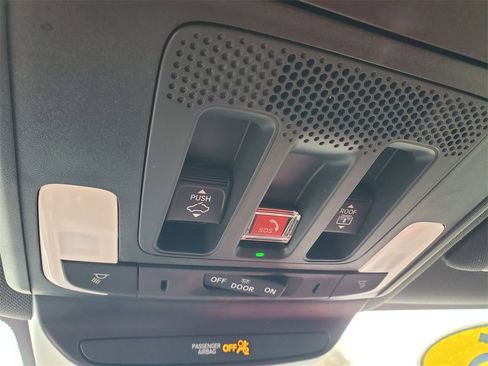 Used 2025 Acura ADX A-Spec image 34