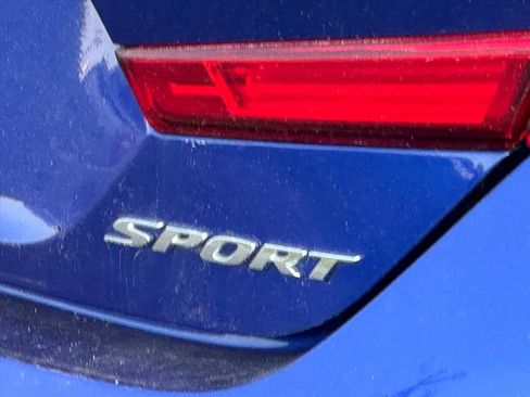 Used 2022 Honda Accord Sport image 6
