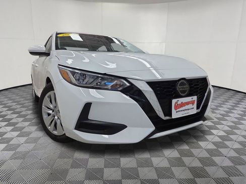 Used 2023 Nissan Sentra S FWD image 2