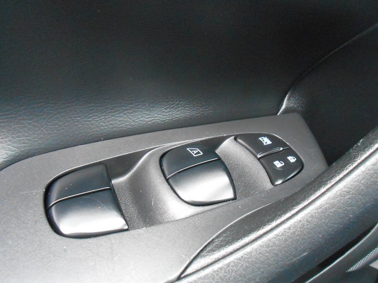 Used 2016 Nissan Altima 2.5 S w/ Power Driver Seat Package FWD image 18