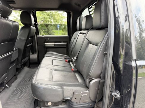 Used 2014 Ford F350 Lariat w/ Lariat Ultimate Package AWD/4WD image 31