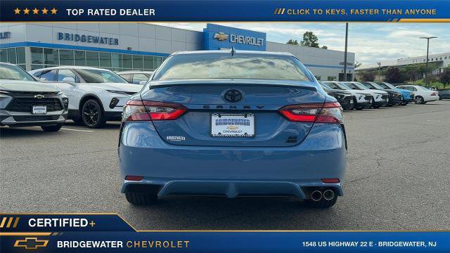 Used 2024 Toyota Camry SE AWD/4WD image 8