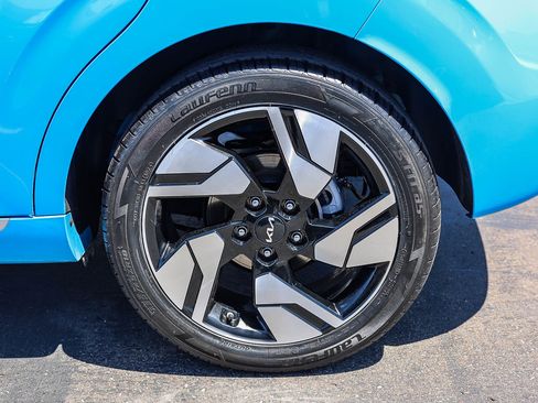 Used 2023 Kia Soul GT-Line FWD image 27