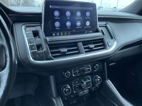 Used 2021 Chevrolet Suburban RST w/ Luxury Package image 13