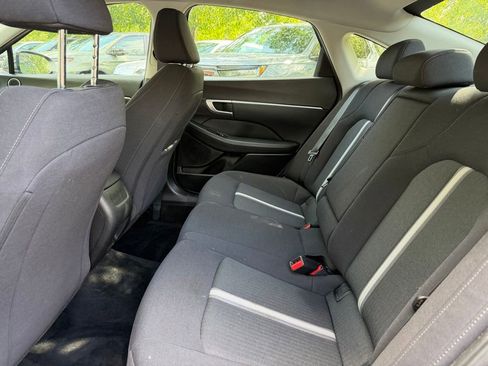 Used 2025 Hyundai Sonata SEL FWD image 11
