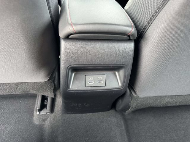 Used 2025 Toyota Corolla SE FWD image 19