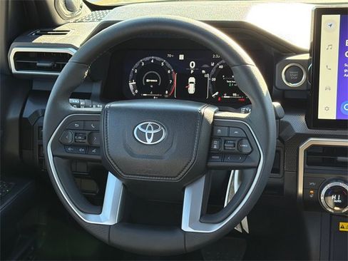New 2025 Toyota 4Runner Limited image 14
