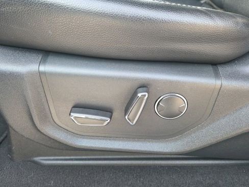 Used 2019 Ford F350 Lariat w/ Lariat Ultimate Package image 30