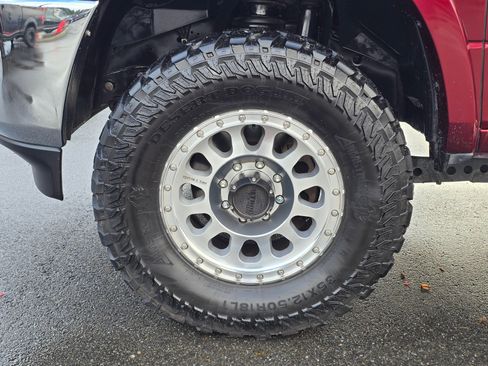 Used 2019 RAM 2500 Laramie image 14