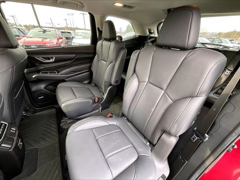 Used 2023 Subaru Ascent Limited w/ Technology Package image 14
