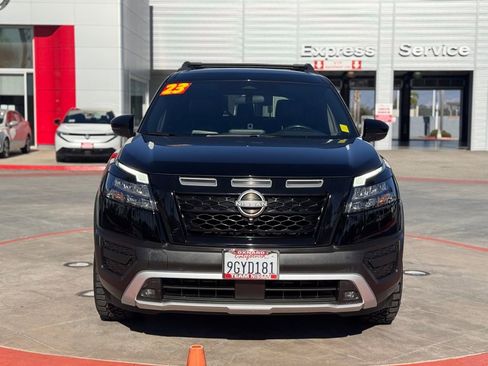 Certified 2023 Nissan Pathfinder Rock Creek image 3