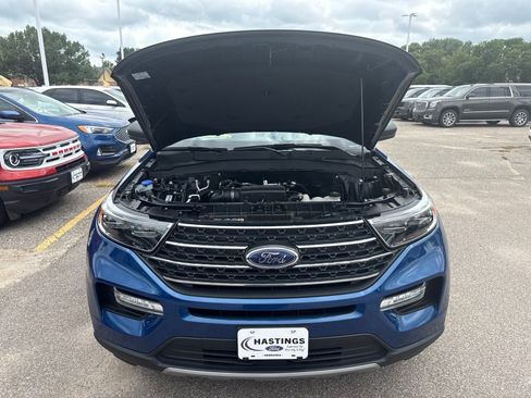 Certified 2023 Ford Explorer XLT w/ Equipment Group 202A AWD/4WD image 12