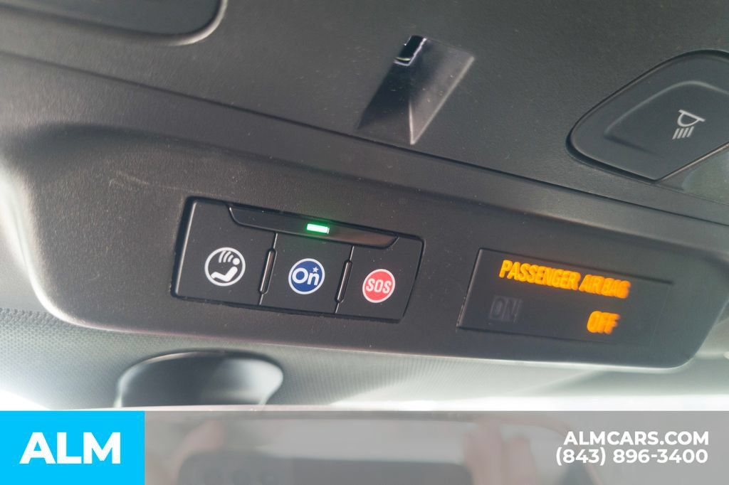Used 2021 Chevrolet Camaro LT RWD image 16