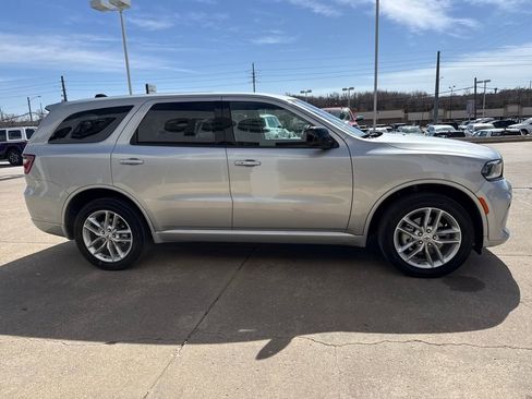 Used 2025 Dodge Durango GT AWD/4WD image 6