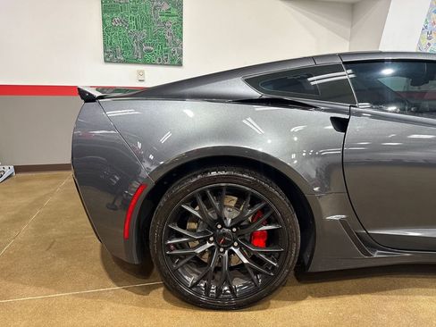 Used 2017 Chevrolet Corvette Z06 image 36