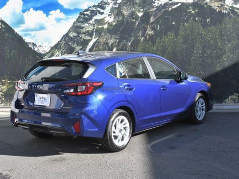 Used 2024 Subaru Impreza 2.0i image 3