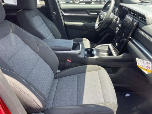 New 2026 GMC Terrain Elevation w/ Technology Package II FWD image 28