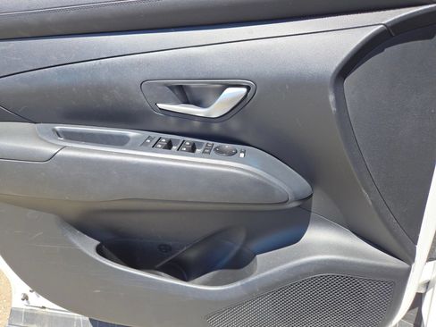 Used 2025 Hyundai Tucson SEL AWD/4WD image 14