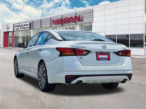 New 2025 Nissan Altima 2.5 SL image 4