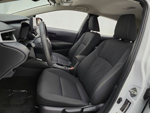 Used 2024 Toyota Corolla LE FWD image 10
