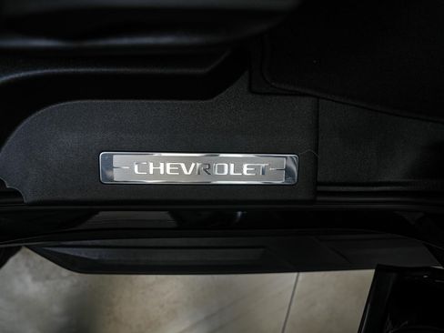 Used 2022 Chevrolet Tahoe RST w/ Luxury Package AWD/4WD image 38