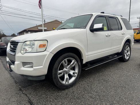 Used 2010 Ford Explorer Limited image 3