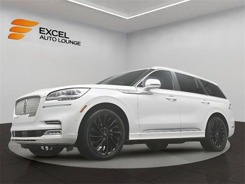 Used 2021 Lincoln Aviator Reserve w/ Equipment Group 210A image 49