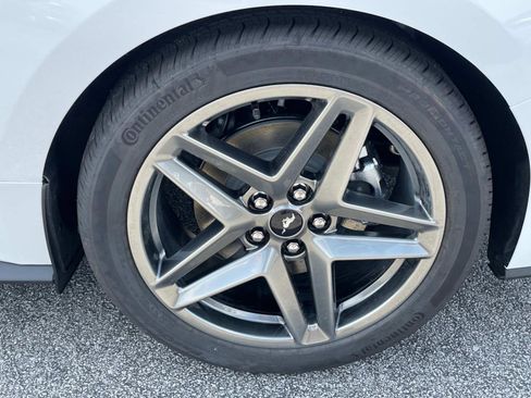 New 2025 Ford Mustang Coupe image 6