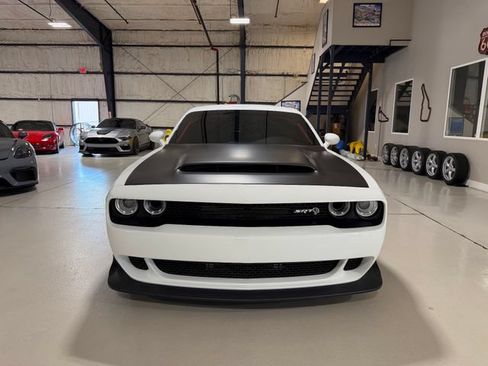 Used 2019 Dodge Challenger SRT Hellcat Redeye RWD image 61
