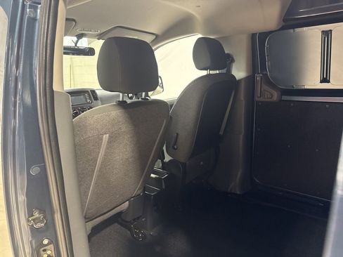 Used 2019 Nissan NV200 SV w/ Navigation Package image 29