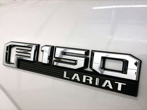 Used 2019 Ford F150 Lariat w/ Equipment Group 502A Luxury image 13