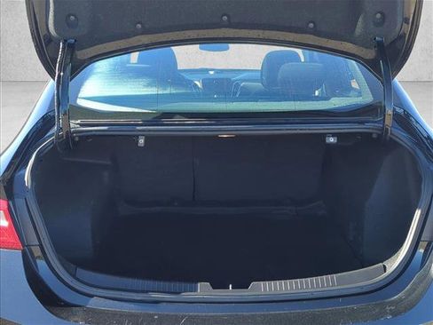 Used 2024 Chevrolet Malibu LT image 7