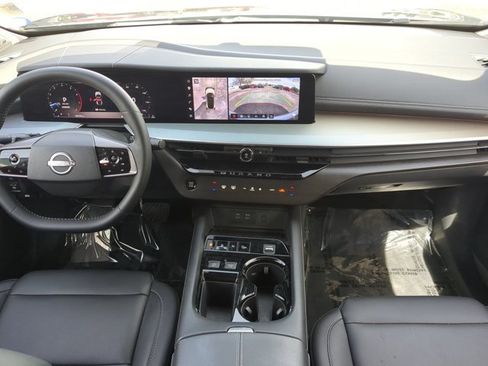 Certified 2025 Nissan Murano SL AWD/4WD image 15
