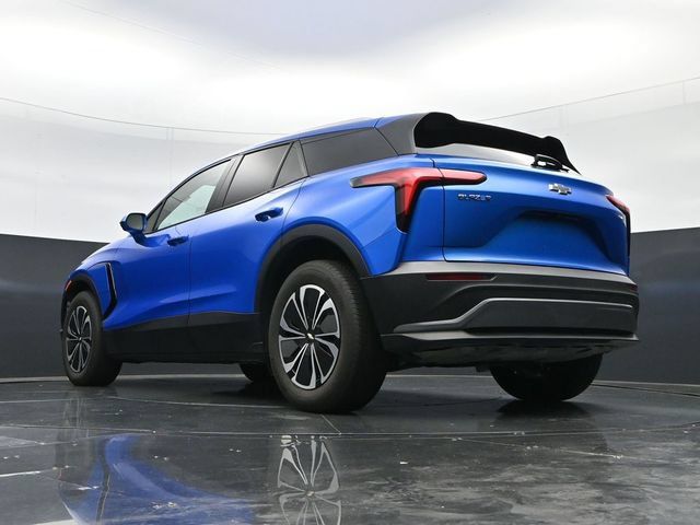 Used 2024 Chevrolet Blazer EV LT AWD/4WD image 52