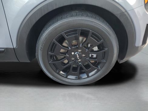 Certified 2022 Kia Telluride SX w/ SX Prestige Package AWD/4WD image 30