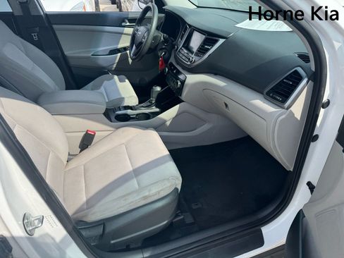 Used 2018 Hyundai Tucson SEL AWD/4WD image 26
