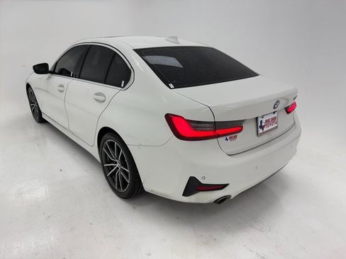 Used 2020 BMW 330i Sedan w/ Convenience Package image 38
